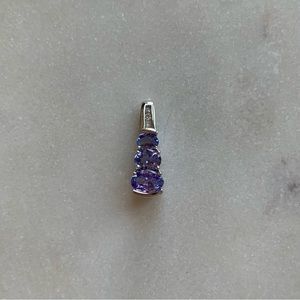 White Gold Tanzanite & Diamond Pendant
